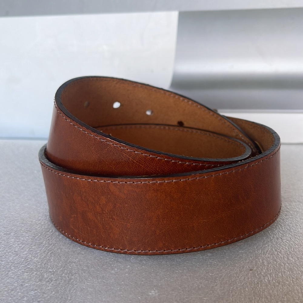 Paulith 1160 Brown Leather Vintage Belt with Gold Accents - Picture 3 of 16